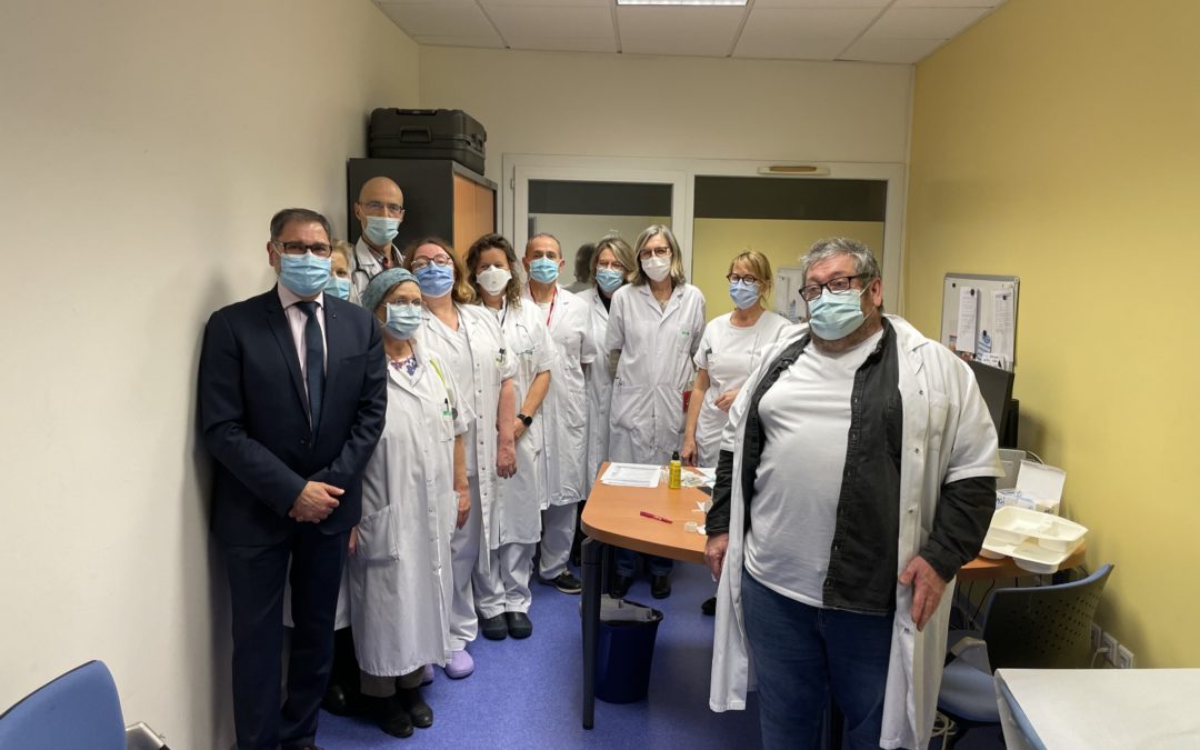 Le Centre Hospitalier de Fécamp a lancé sa campagne de vaccination Covid-19 pour les personnels éligibles à la phase 1 et les résidents des EHPAD