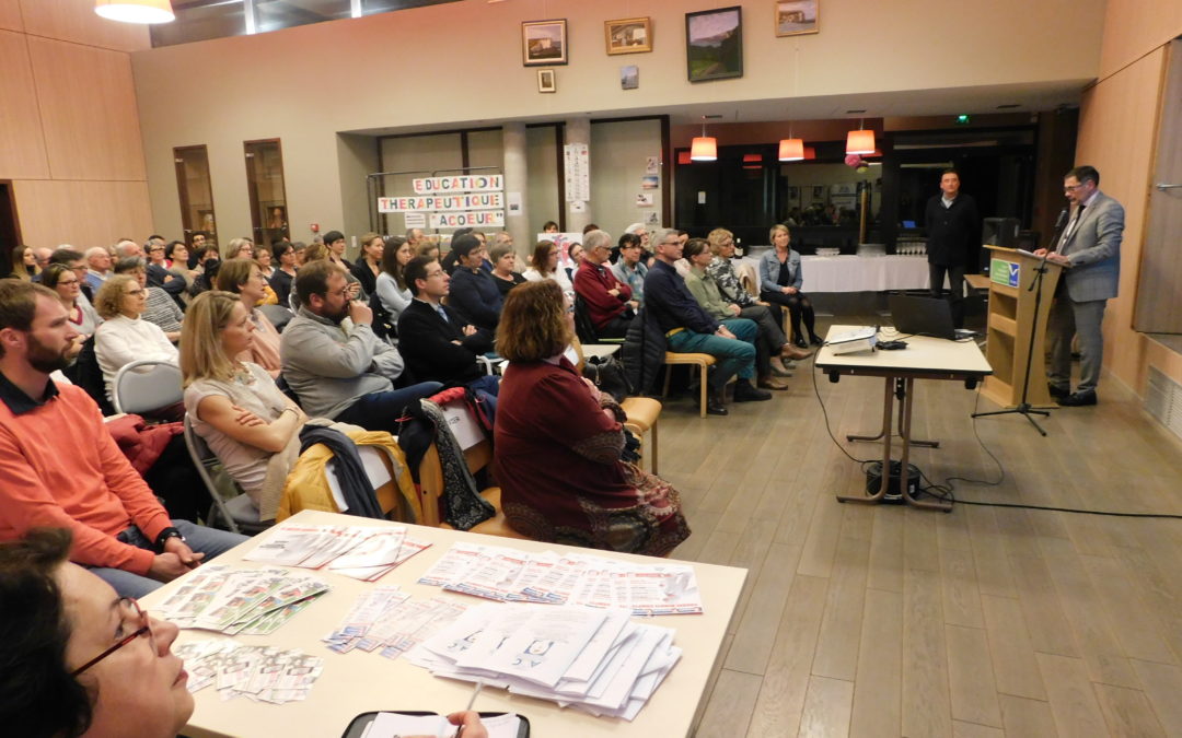 Le centre Hospitalier de Fécamp a organisé une soirée ayant pour thématique « La prise en charge de l’AVC » le 21 mars 2019 au Centre Yvon Lamour.